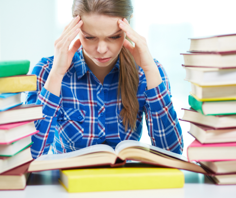 She prepare for her exams. Учеба картинки. Важность учебы картина. Preparing for Exams. Женские фото для учебы.